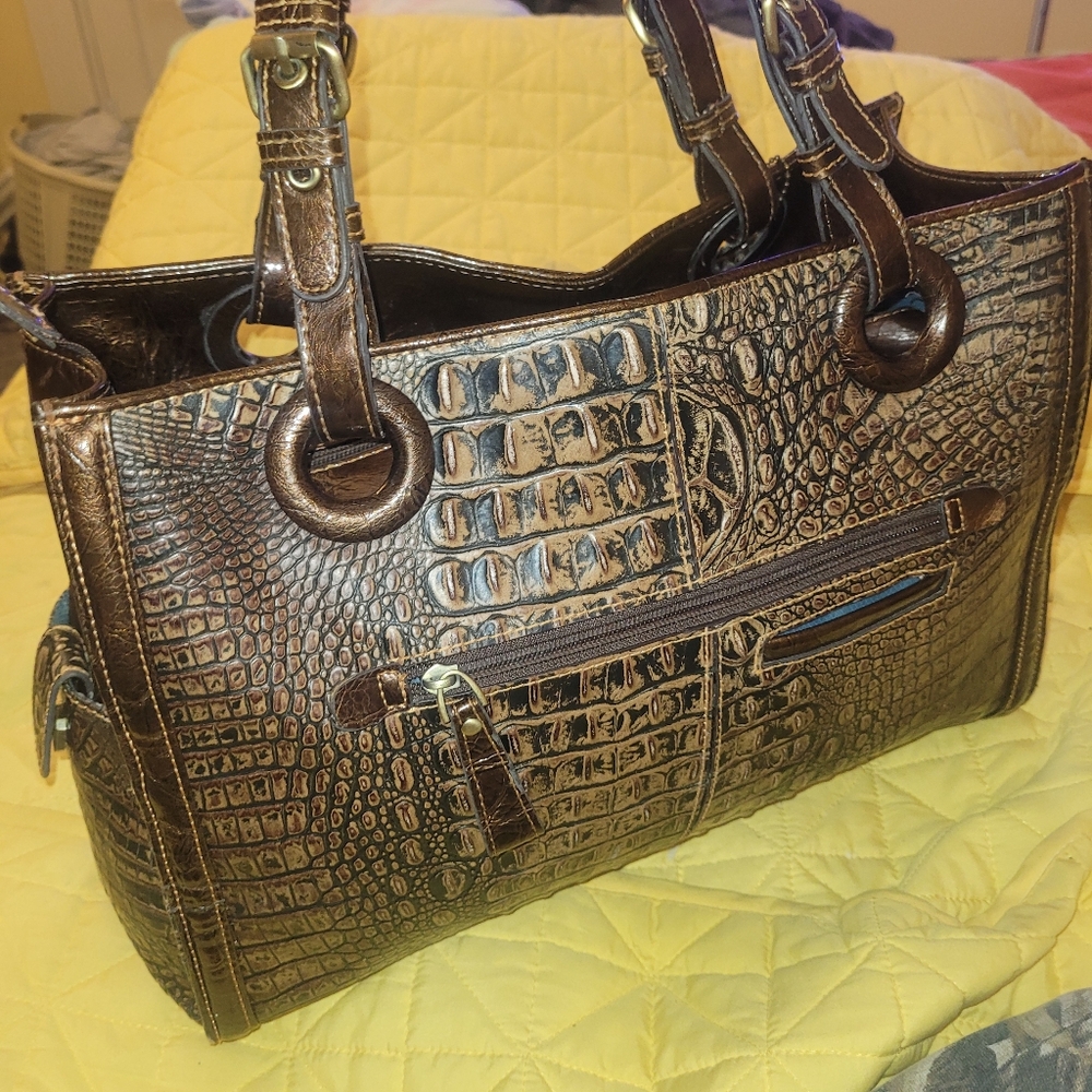 MARC CHANTAL Elegant Brown Crocodile-Embossed XLarge Bag